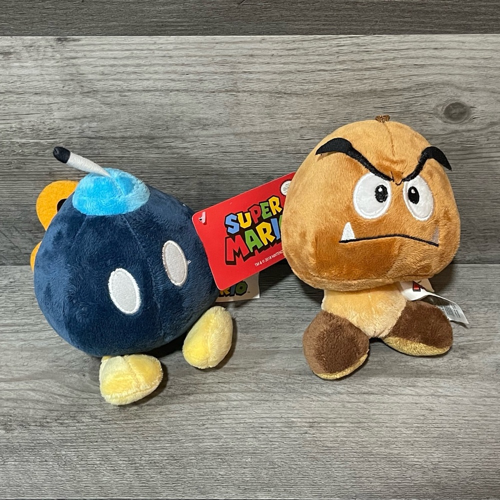 Nintendo Super Mario Plush Set - Blue and Brown